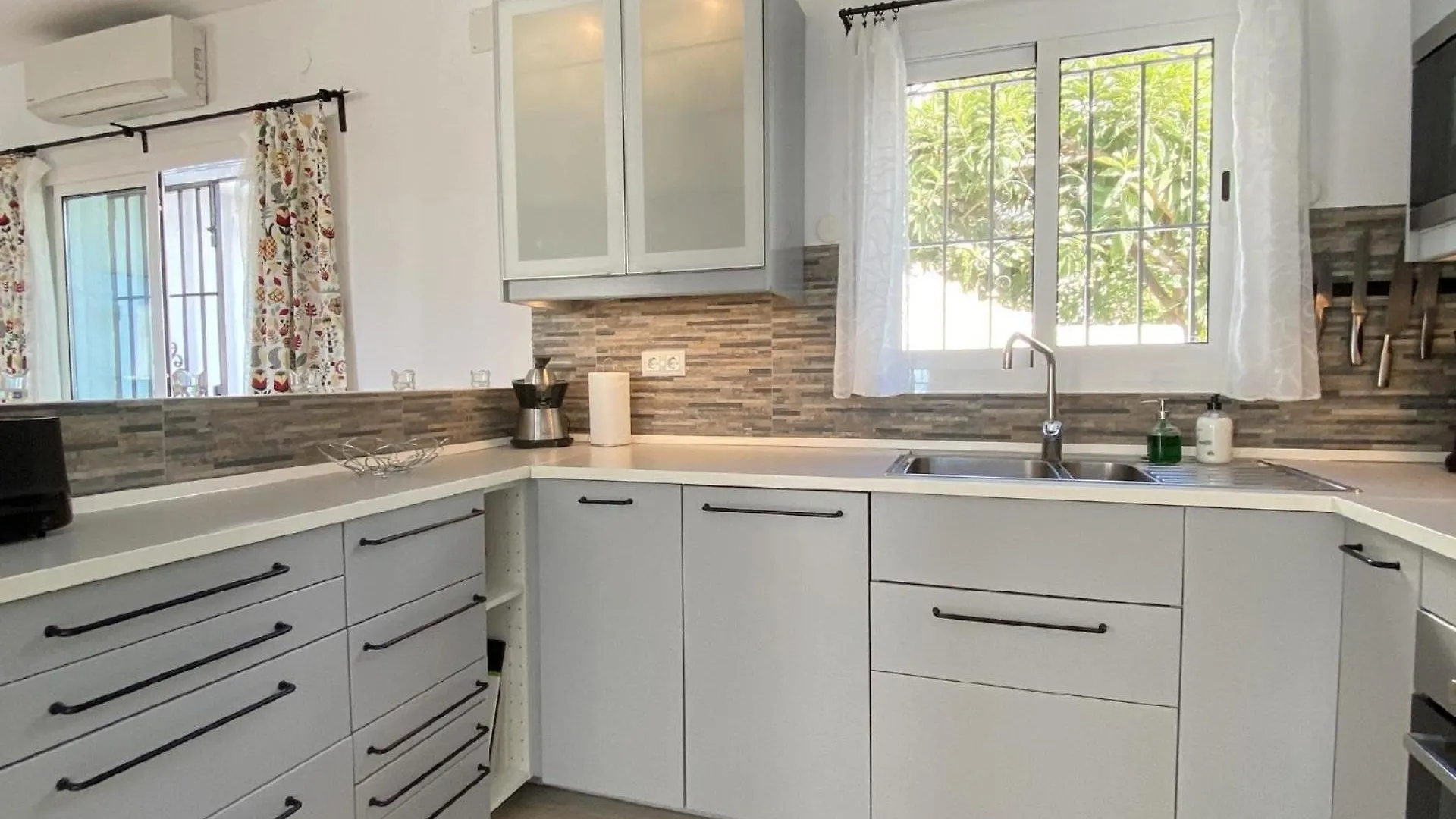 Ferienhaus Mit Privatpool Fuer 6 Personen Ca 100 Qm In Nerja, Andalusien Costa Del Sol Ισπανία